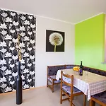 Apartment Felix *