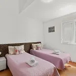 Apartment Felix